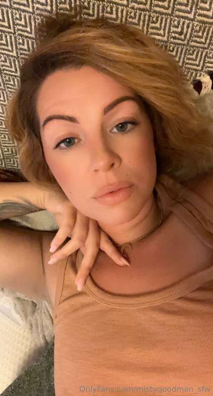 Mistygoodman_Sfw - Onlyfans - 25 Apr, 2024