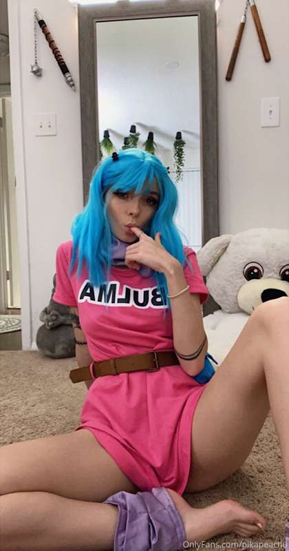Bulma image set 💦 video is uploading so it’ll be up either t.. 9