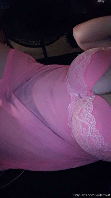;) some morning fun 
Was dark in my room so the quality kind.. 2