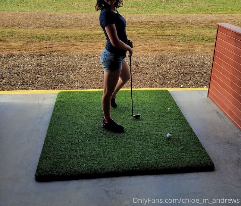 Working on my golf stance ⛳ ⛳
