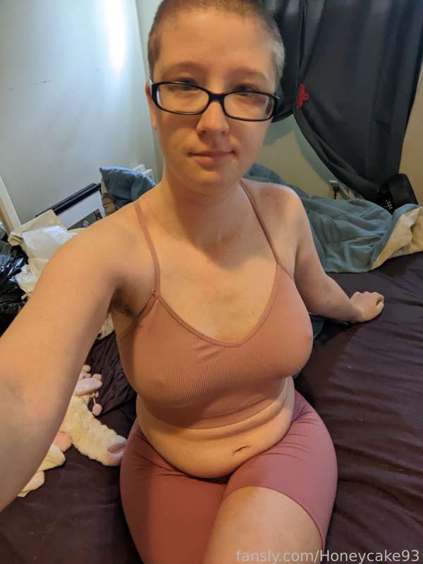 Honeycake93 - Fansly - 02 Oct, 2023 25