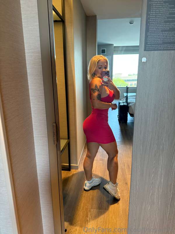 That red dress ❤️
