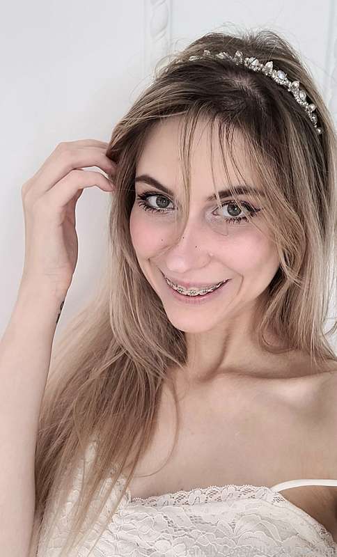 Alixsacharova - Fansly - 21 Nov, 2022 8