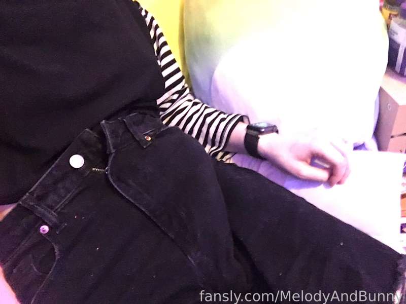 Brokenbunnys - Fansly - 21 Aug, 2022