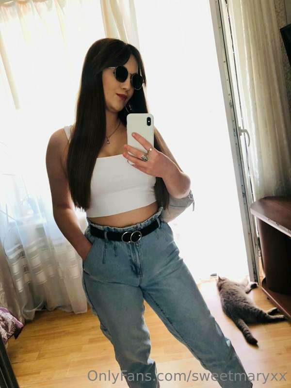 Bought new jeans🧐