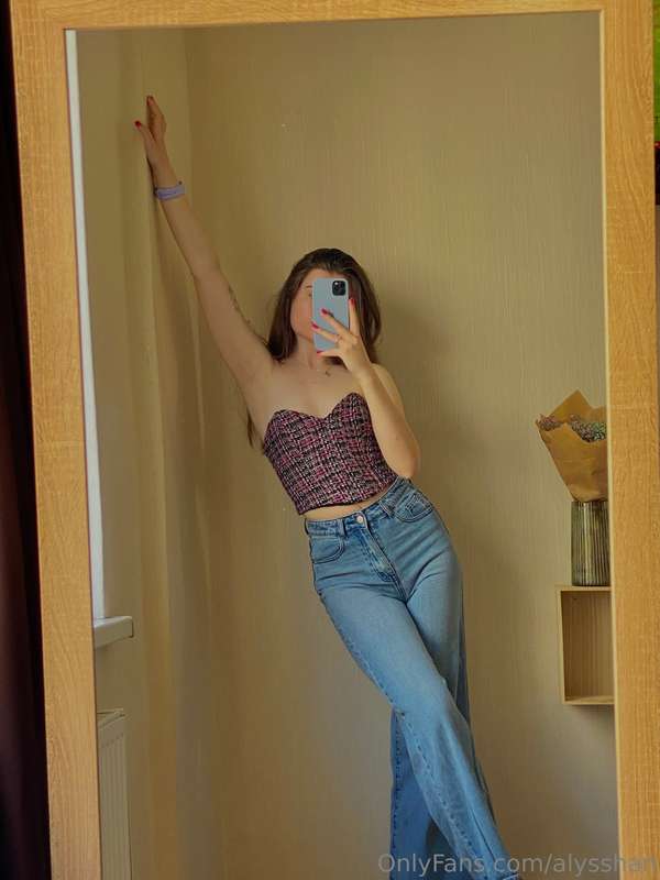 The mirror told me I was hot… and I believed it 🔥😈 1