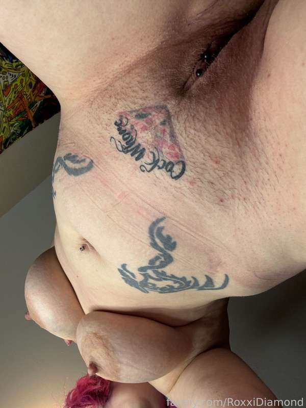 Roxxidiamond - Fansly - 10 Feb, 2025 35