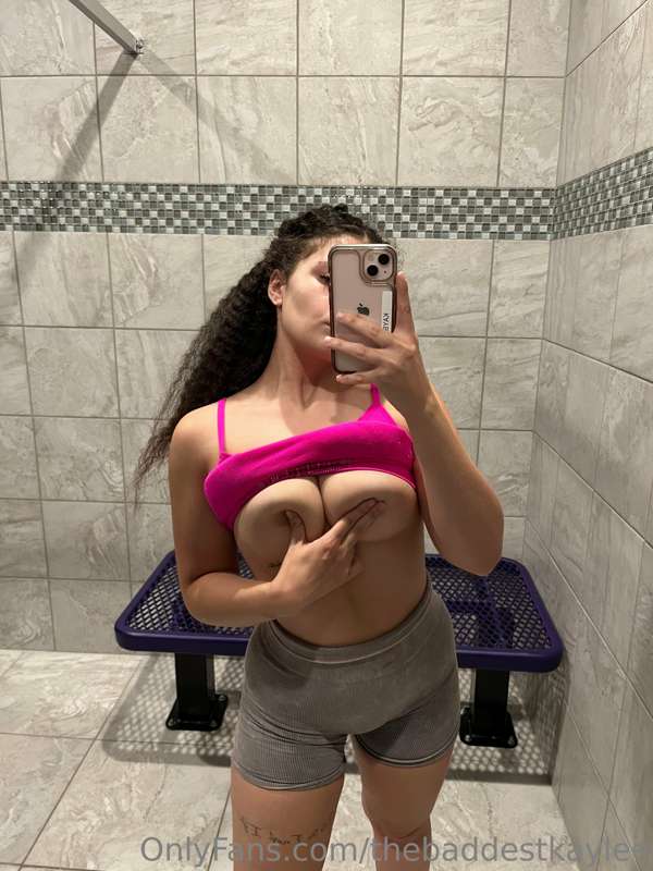 Sneak into the locker room with me??