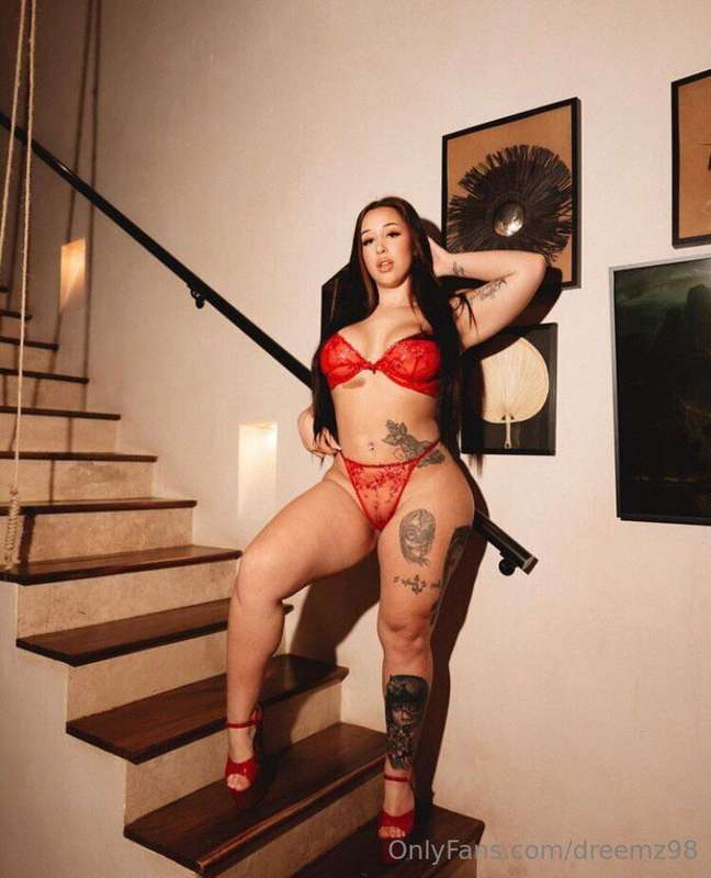 Real hot girl sh*t 🔥