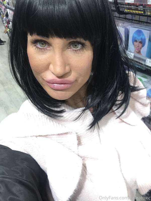 In the carnival shop 😊 black, red or blonde?