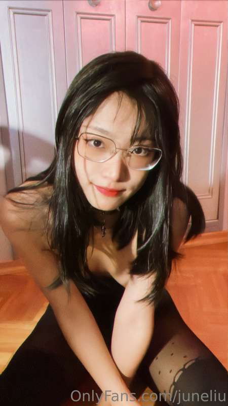 Juneliu - Onlyfans - 12 Nov, 2022 2