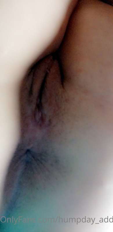 Someone asked for closeup stretched out pussy pictures but n.. 1