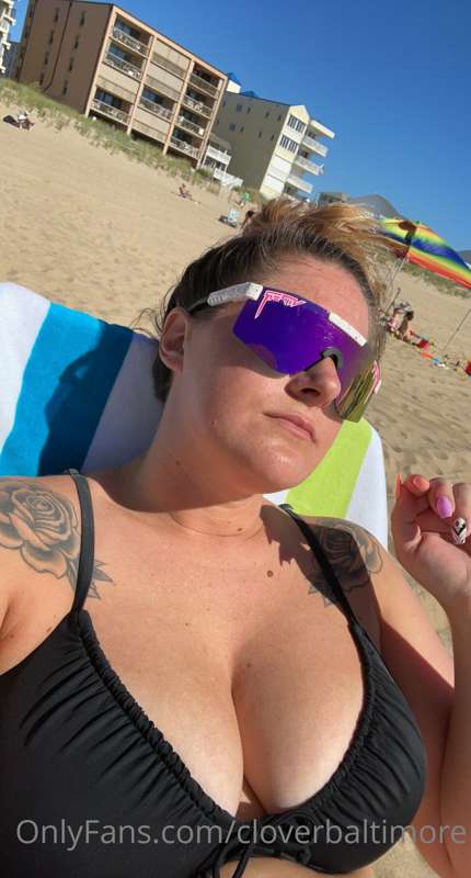 Been living at the beach allllll summer and I couldn’t be ha.. 8