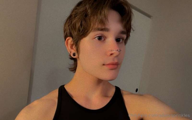 Aight soo, I got a haircut but- this dumb bih cut my hair wa..