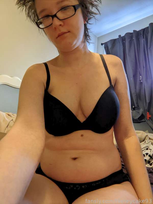 Honeycake93 - Fansly - 31 Jan, 2022 1