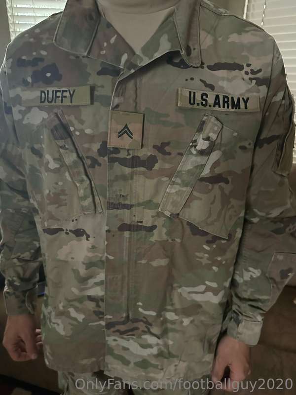 Several people have asked about full uniforms - here is an e.. 12