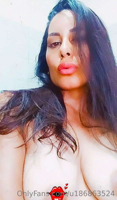 🎀💋🍒kiss me🫦👅 1