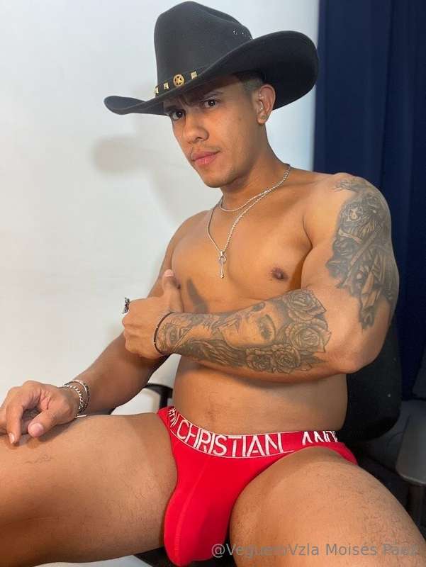Veguerovzla - Onlyfans - 17 Feb, 2024