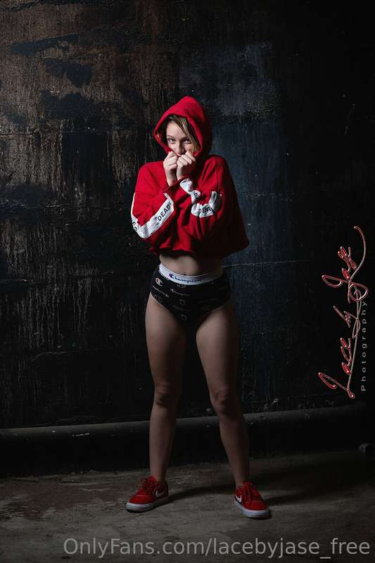 Free Set. 14 Images.