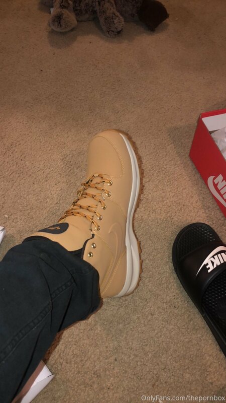 Get you some pornbox fans ?
Thanks for the new kicks baby th..
