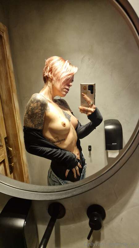 Ria_Sky - Onlyfans - 30 May, 2024