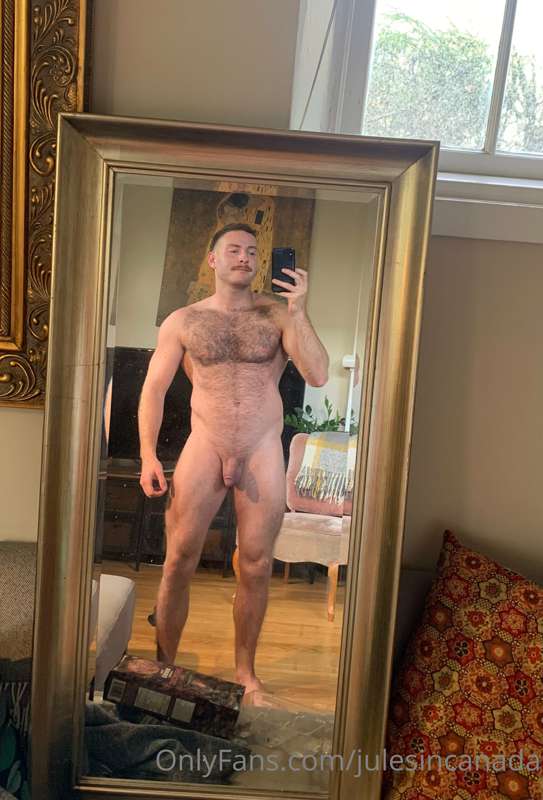 Cleaning naked today and caught myself in the mirror 🌚