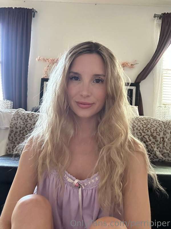 New anal video in your DMs 💜