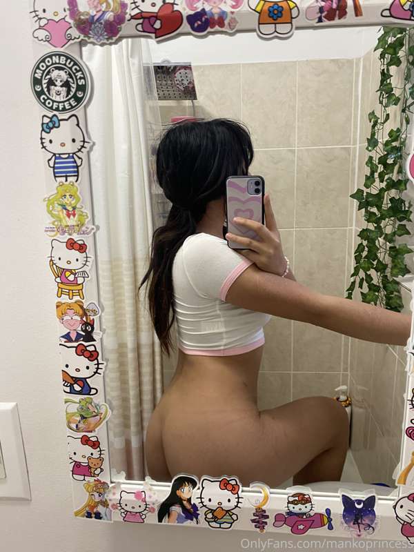 Shower time <333 6