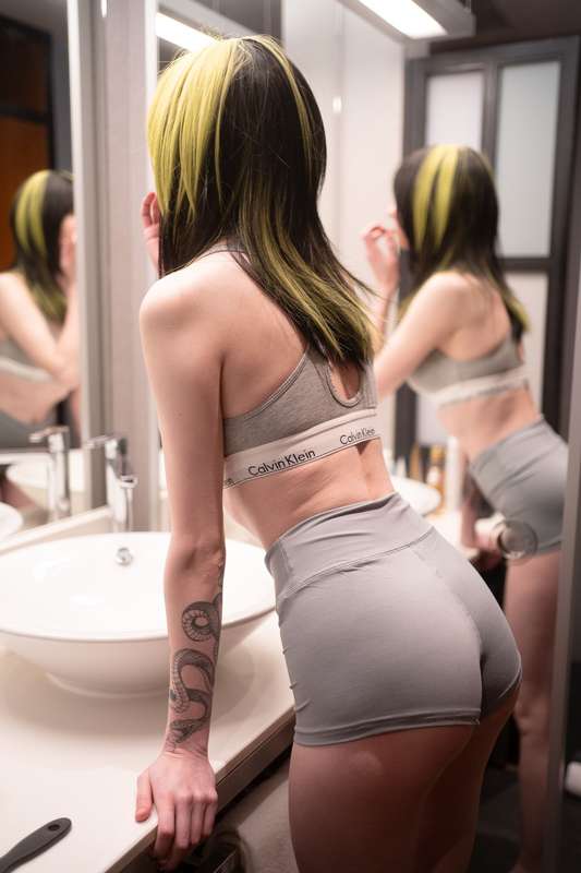 Little_Emo_Kitten - Fansly - 24 May, 2025 12