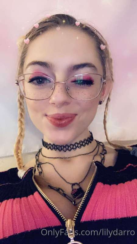 Hey sweeties, I need something to do tonight. DM me with sug..