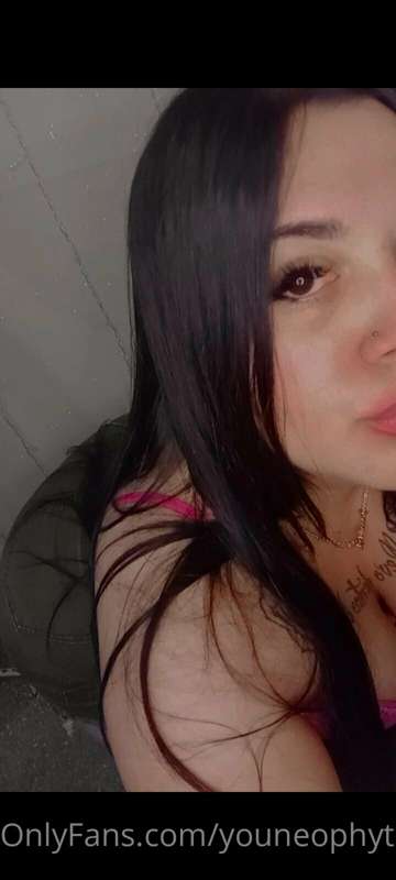I'm looking for someone to have fun with.. would you like to..