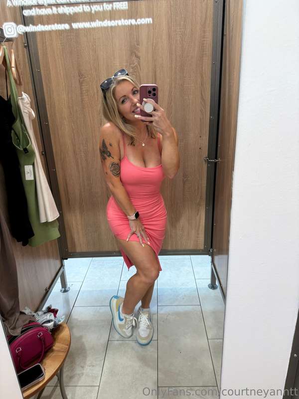 Pink & perfect… or maybe a little too perfect? 😊