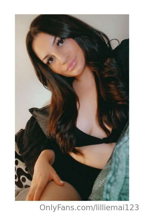 HAPPY FRIDAY to my faves 💋

Love your goddess ❤️