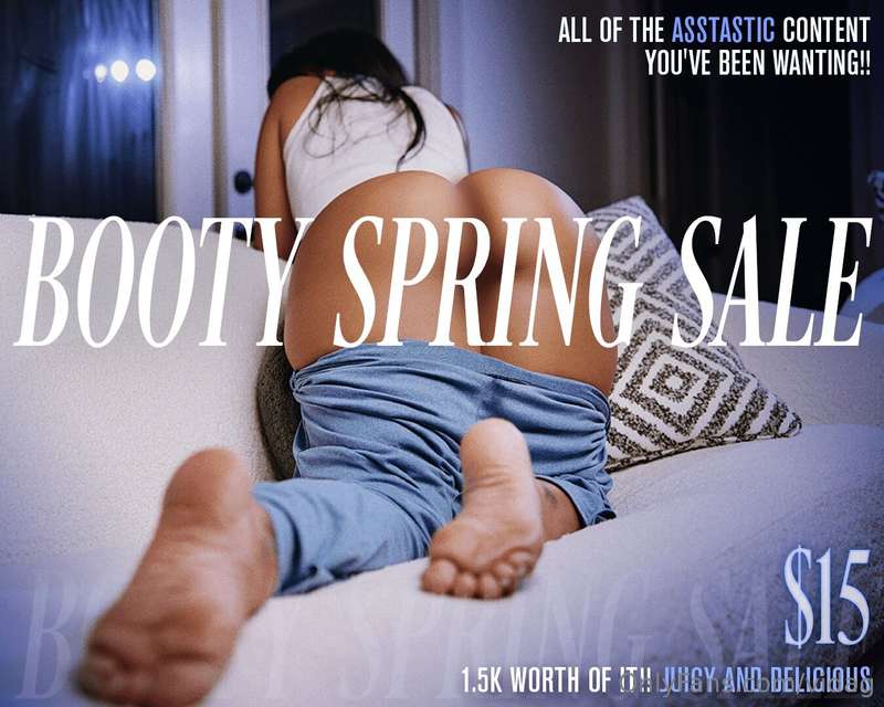 2 SPOTS LEFT! 🚨 Just for you, papi! 💋 Let's kiss March goodb..