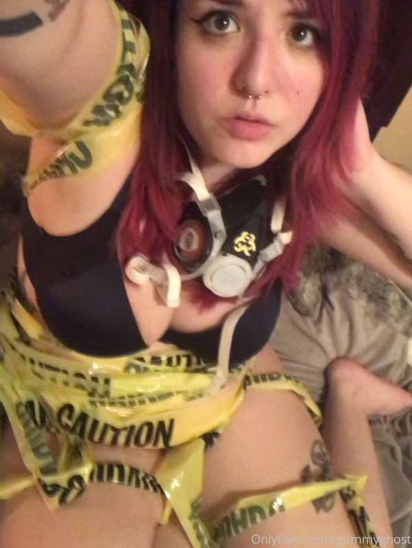 Biohazard ☣️ I’m toxic baby 💛 18