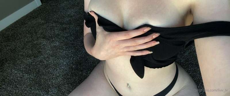 Lillianlivxx - Onlyfans - 04 Jul, 2022