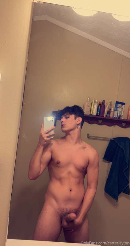 bro massage my hole when i cum