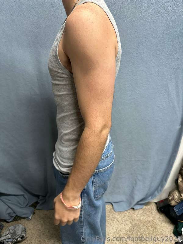 The new private in muscle shirts!! 27