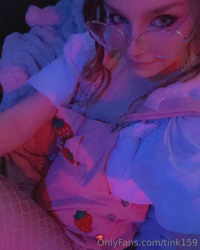 🥰😜