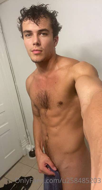 Tip me and ill drop the towel