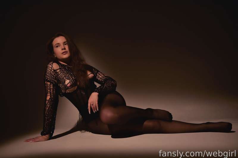 Webgirl - Fansly - 09 Oct, 2023