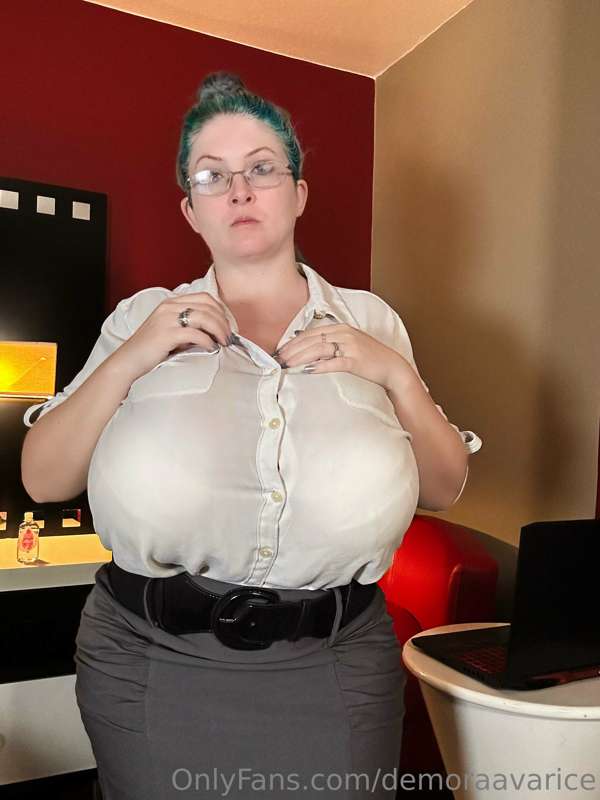 I always seem to come back to Librarian Demora 😅. For some r.. 16