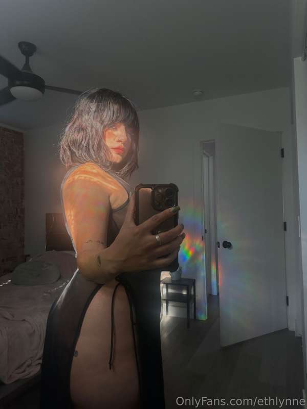 Hi