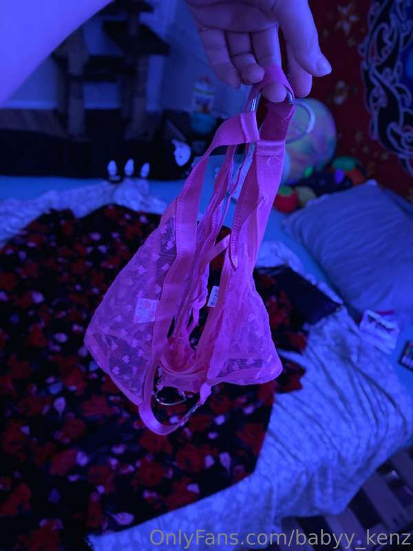Can’t wait to take pics in this set for you all💓 shoutout to..