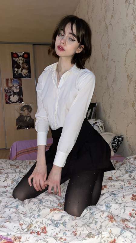 Yoursmalldoll - Fansly - 23 Dec, 2022 1