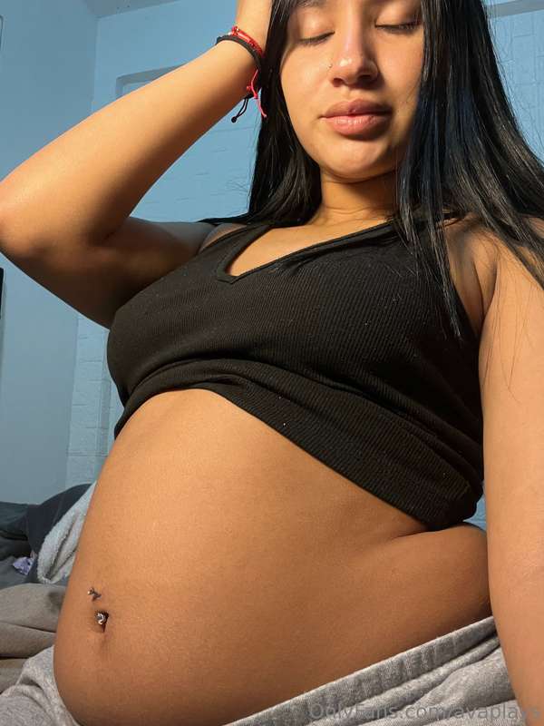 No filter. Just me, your favorite little problem 💋🍬