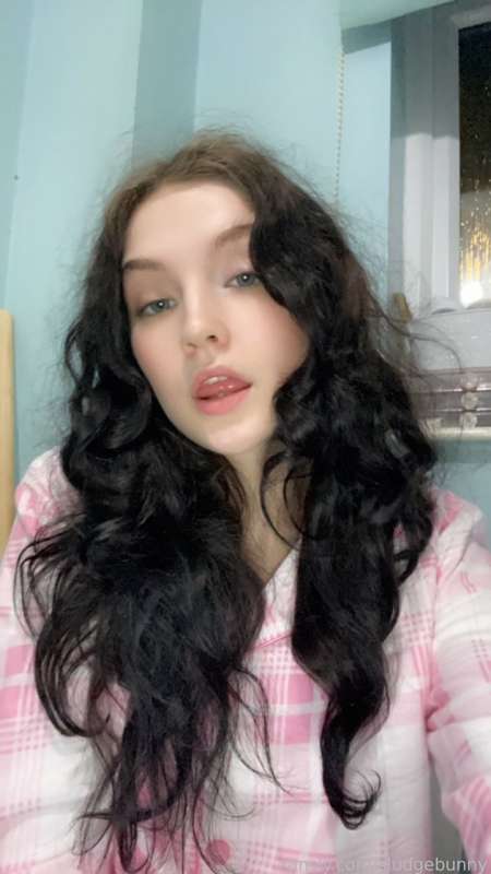 Sludgebunny - Fansly - 17 Nov, 2023