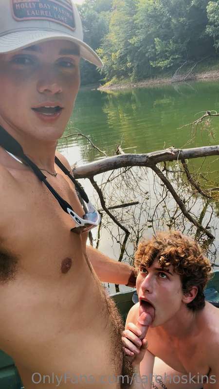 aww yea, the wait is over 🔥 
photoset from the lake shoot, a.. 4