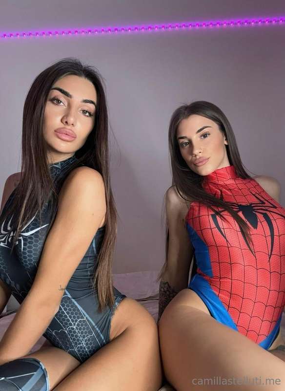 Camilla e Michela, finalmente insieme. Dopo cena, che fai? V.. 2