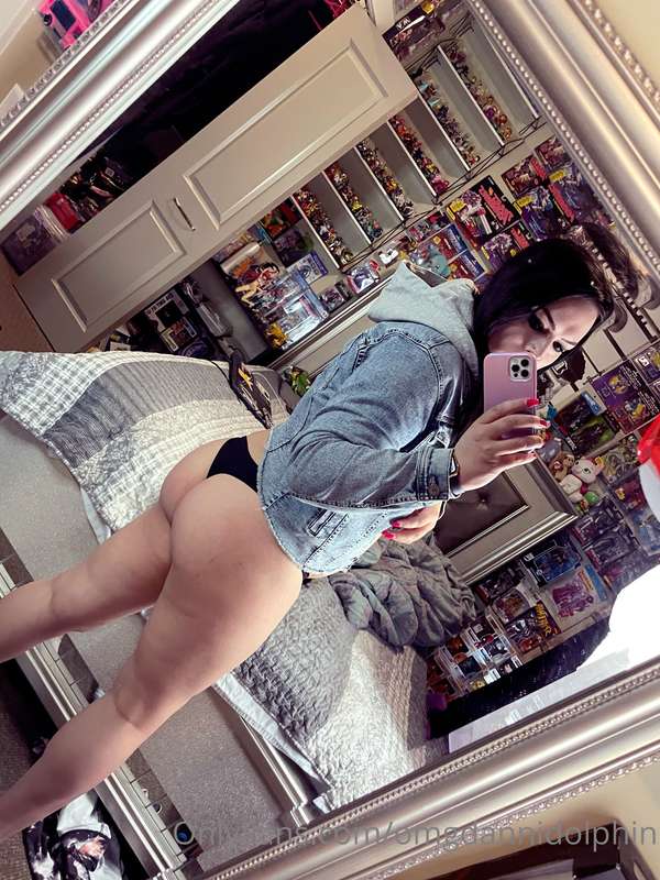Booty on patrol…yeah I love teasing 😈